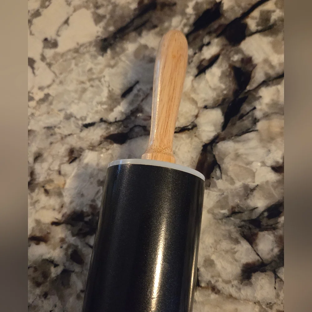 Pyrex Rolling Pin Easy Clean Black Wood Handle 18